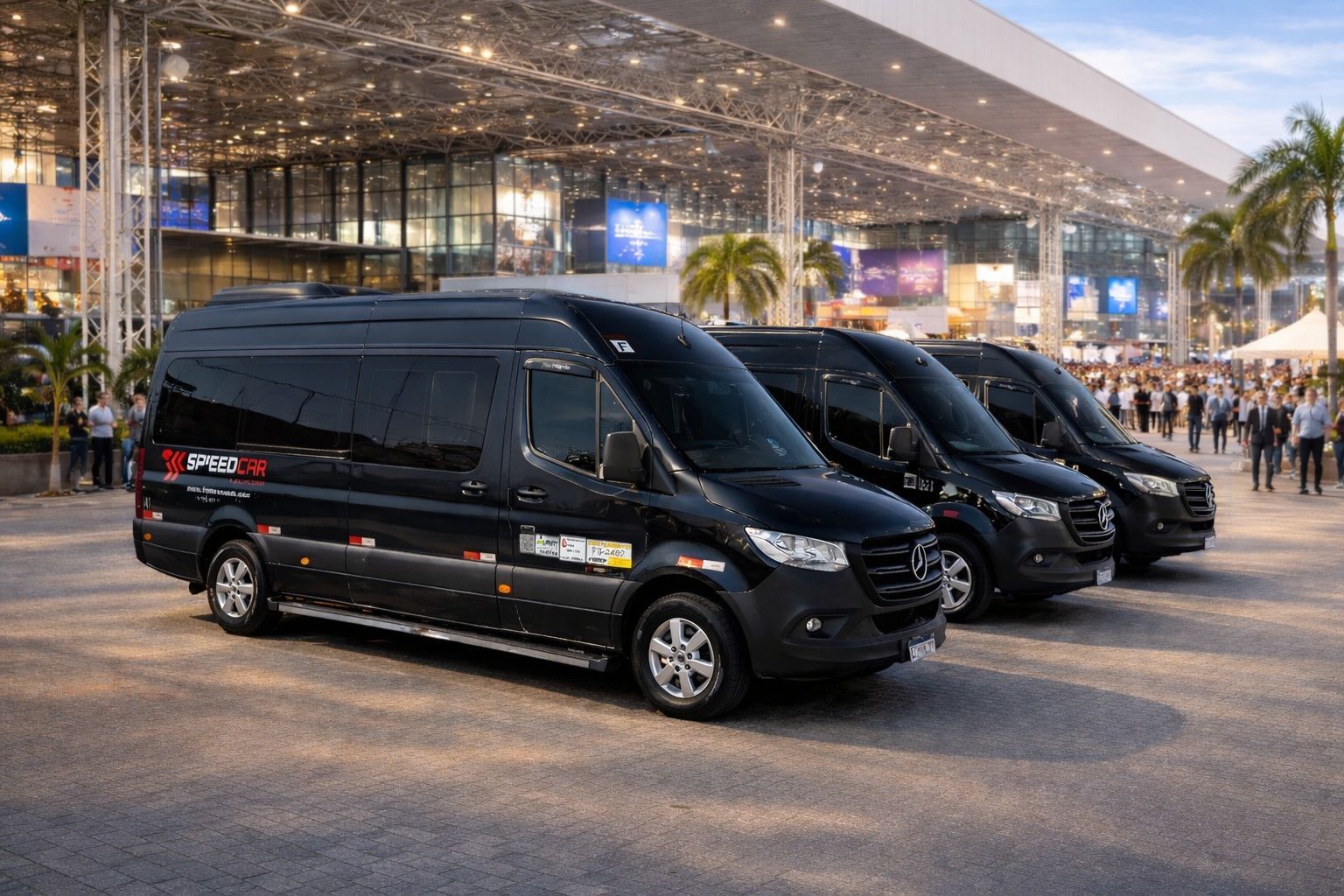 Van executiva para feiras e eventos em São Paulo da Speed Vans transportando empresas e visitantes com conforto e segurança