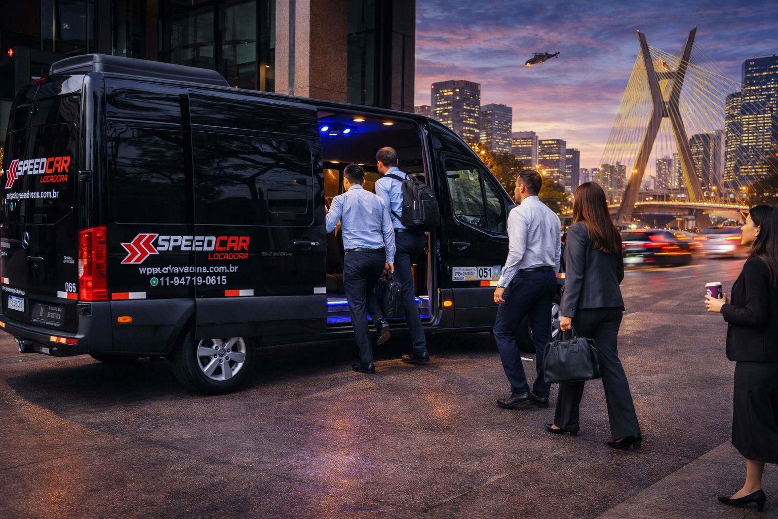 Van executiva para transporte de funcionários em São Paulo com frota moderna e pontualidade garantida
